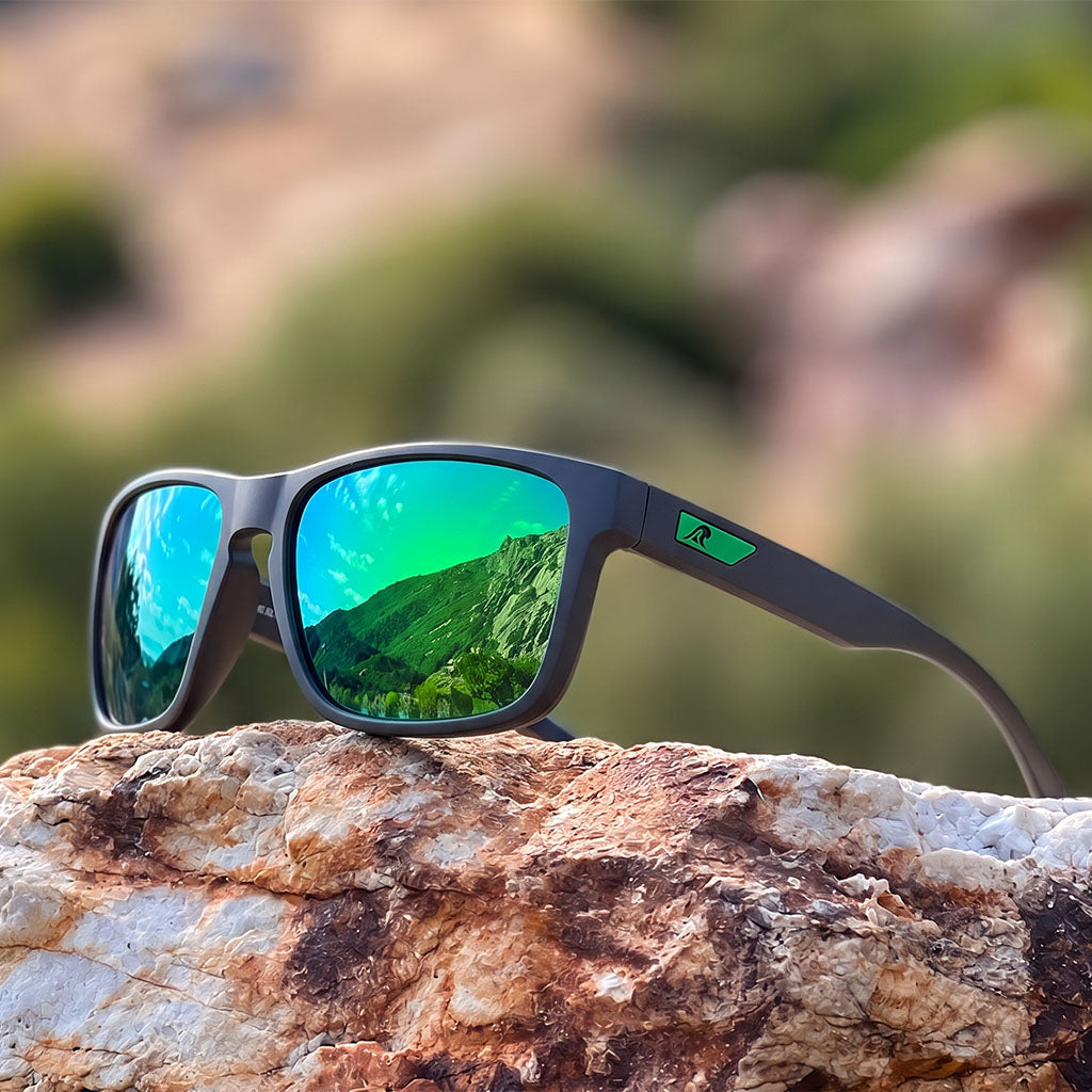 Crystal Graffiti Polarized Square Sunglasses